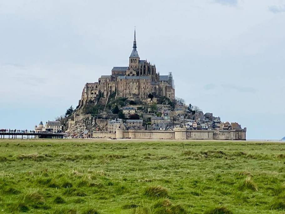 Maison 5 P, Face Mont St Michel Huisnes-sur-Mer 外观 照片